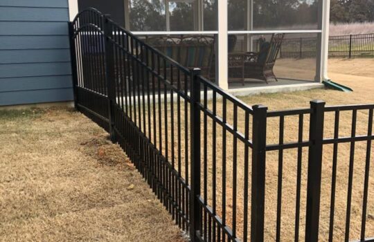 Puppy Picket Flat Top