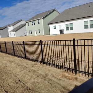 300FT 5FT Tall Flat Top Aluminum Fence Package